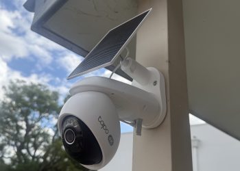 TP-Link’s solar-powered Tapo C660 Kit security camera provides crisp 4K video and clear night vision for an affordable price