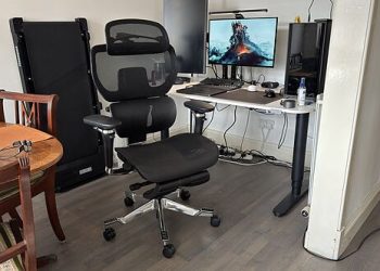 Flexispot C7 Morpher review: I put this chair through 12-hour gaming marathons