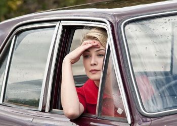 ‘Priceless’ period drama with ‘excellent’ performances on BBC tonight