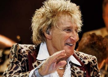 Rod Stewart finally retiring after wife Penny begged him to quit