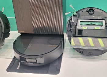The new flagship Roomba has a unique mopping feature for tackling dried-on dirt — and it might be the thing that restores iRobot to its former robovac glory