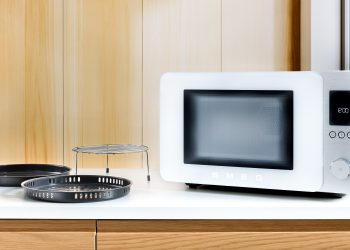 Think air fryers are ugly? Smeg’s gorgeous new 7-in-1 fryer might change your mind — and optional steam tech means it’s super-versatile too